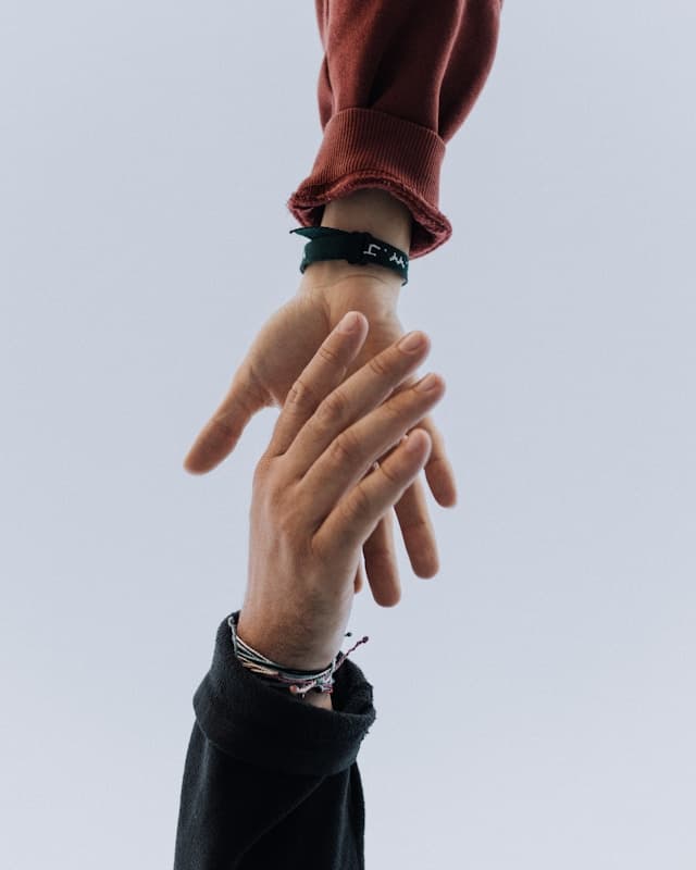 Tracky & TatvaCare Expand Connected CGM Range